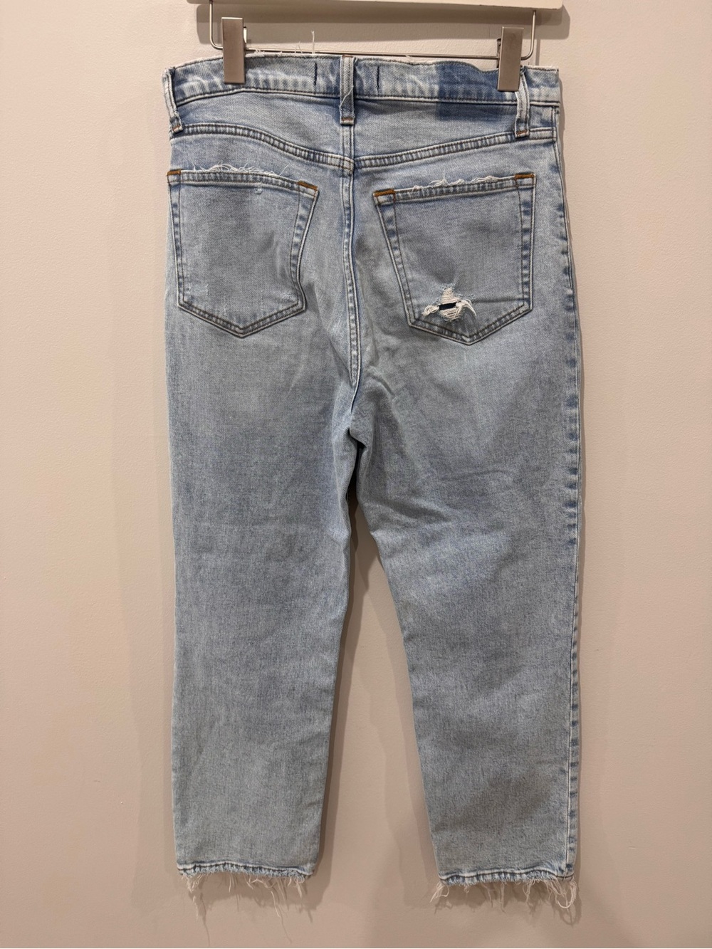 Abercrombie & Fitch Sz 29/8R Ankle Straight Ultra High Rise Light Wash - Picture 7 of 7